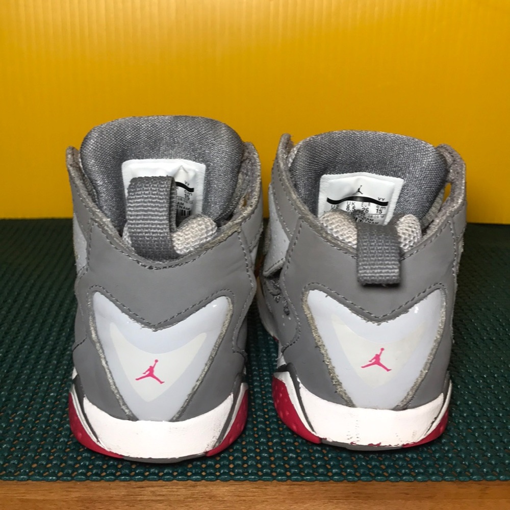 Kids Pink Air Jordan True Flight Sneakers Size 9C - Picture 7 of 8